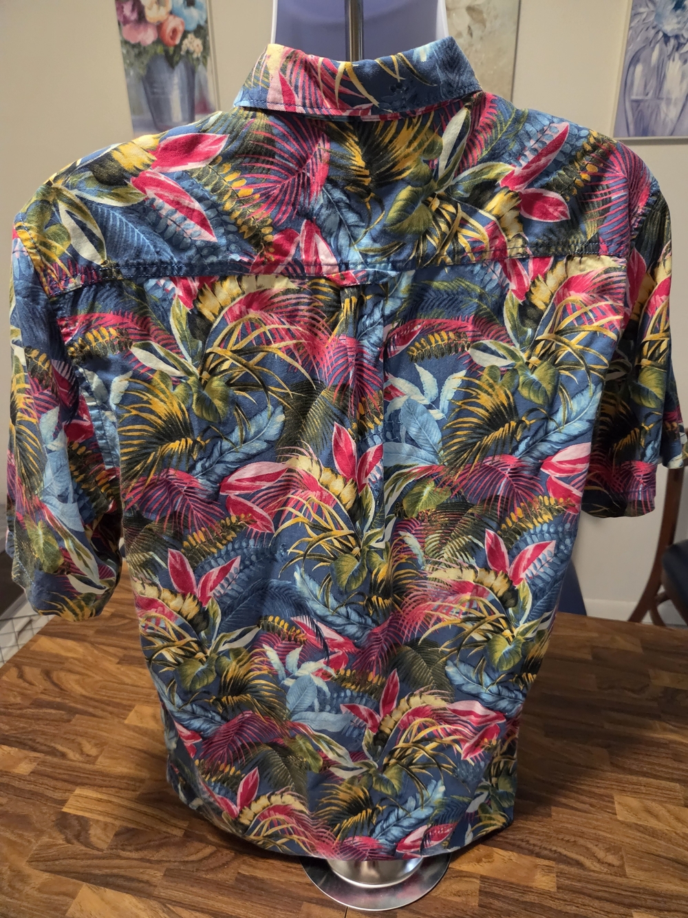 Tommy Bahama Men M 100% Linen Tropical Palm Fuego Button Short Sleeve Shirt Blue - Picture 4 of 7